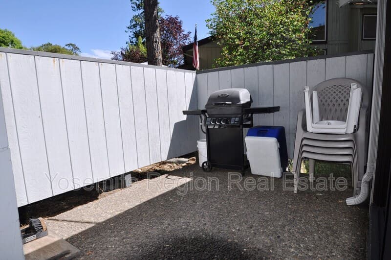 Groveland Townhome: 12691 Junipero Serra Way