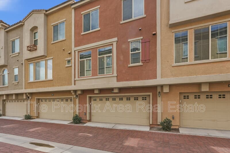 Gilbert Condo: 240 W Juniper Ave Unit 1090