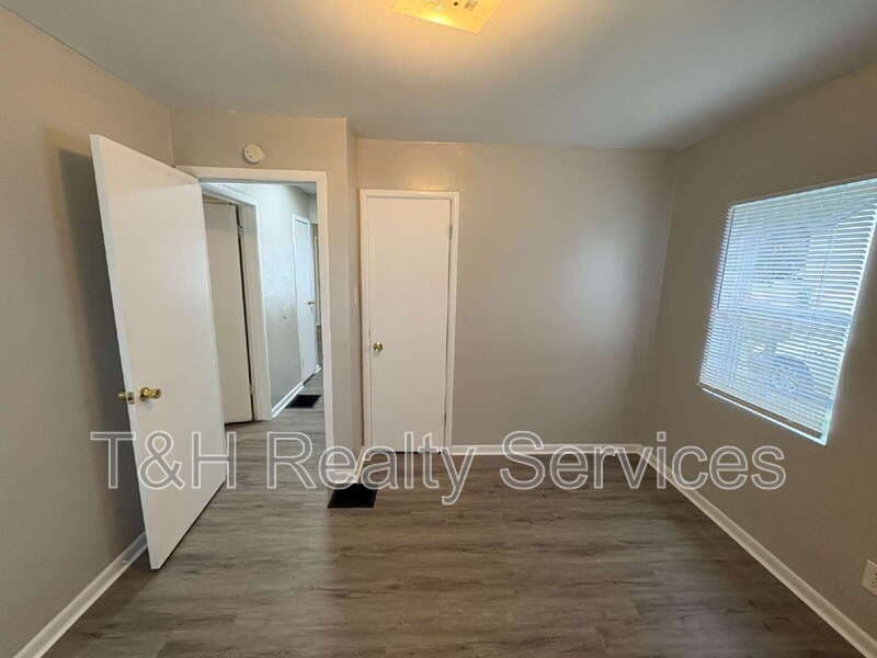 Indianapolis House: 5425 East 21st Street