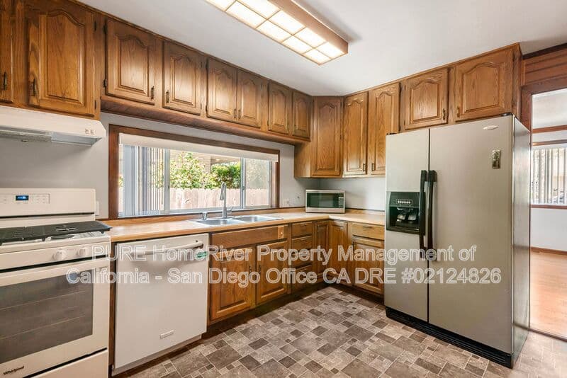 San Diego House: 1535 Meade Avenue