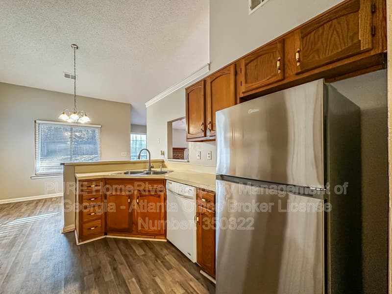 Rex House: 5724 Rex Mill Crk