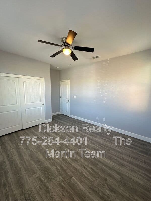 Sparks House: 816 Thacker Pass Dr