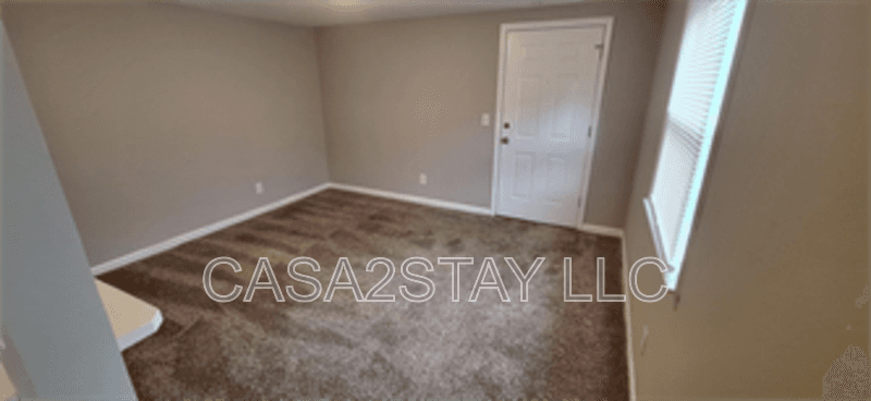 Radcliff Condo: 1404 S Wilson Rd