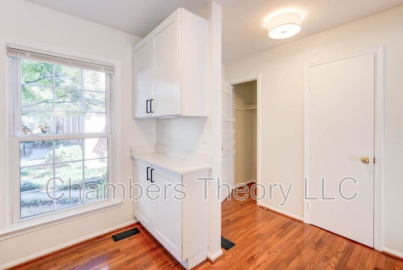Arlington Condo: 2412 S. Walter Reed Dr