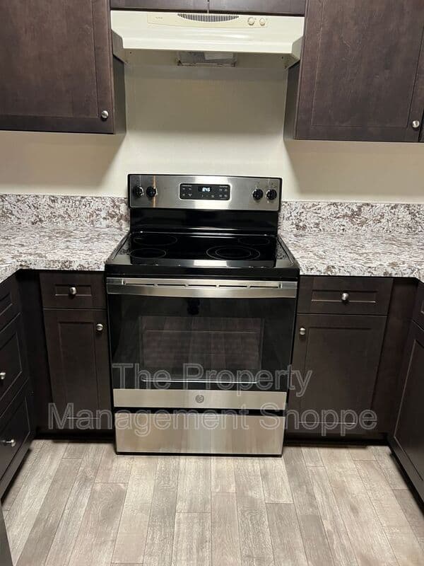 Ventura Condo: 1300 Saratoga Avenue