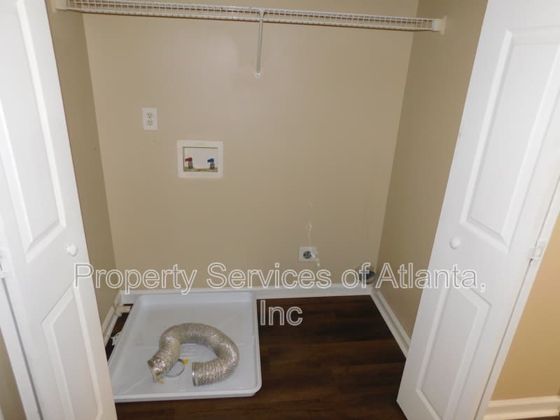 Douglasville House: 2228 Tuley Dr