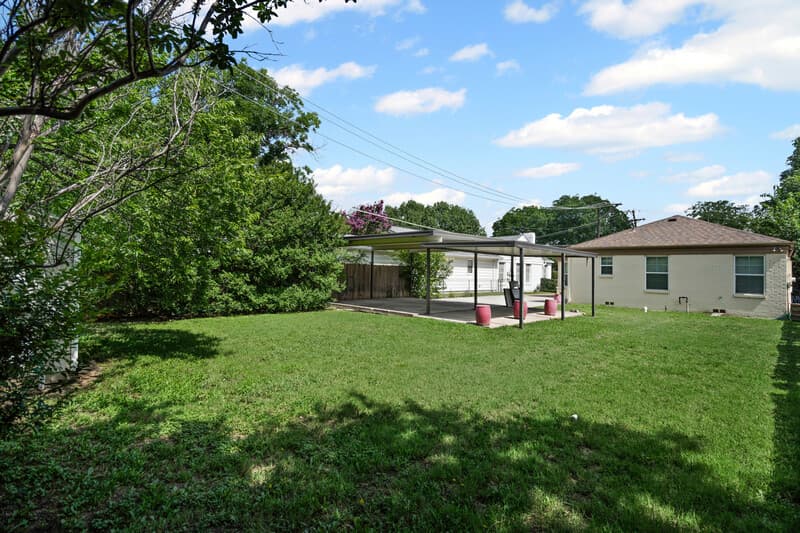 Fort Worth House: 2609 Benbrook Boulevard