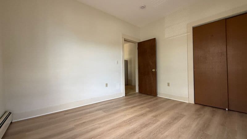 Springfield Condo: 680 Carew St