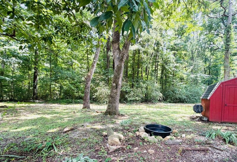 Chattanooga House: 1134 McDonald Dr