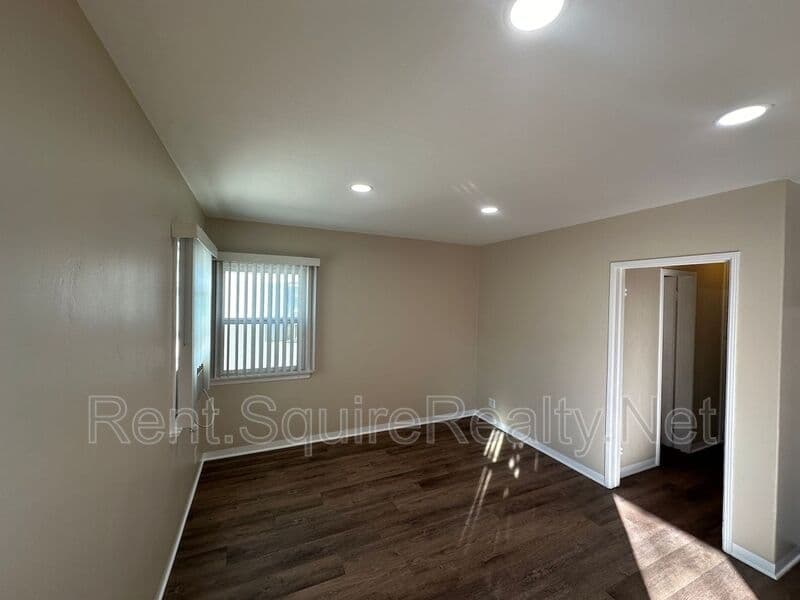 Azusa Condo: 901 N. San Gabriel Ave