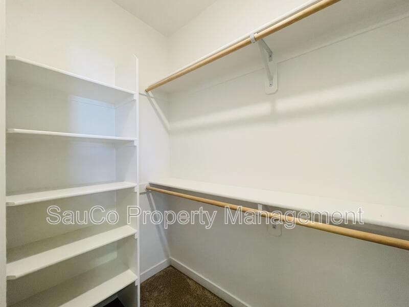Beaverton House: 17153 SW Woodpecker Ln