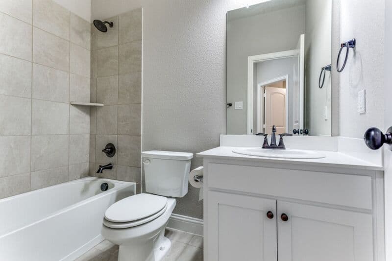 Wylie House: 506 Weston St