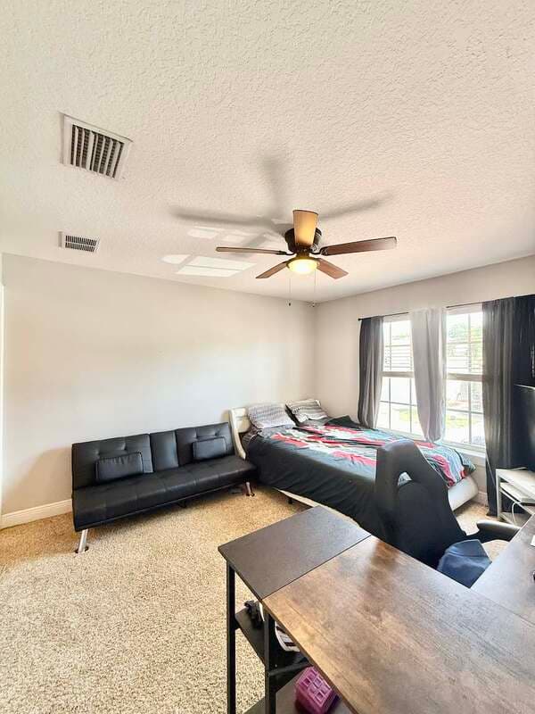 St. Petersburg Townhome: 131 Valencia Circle - 1