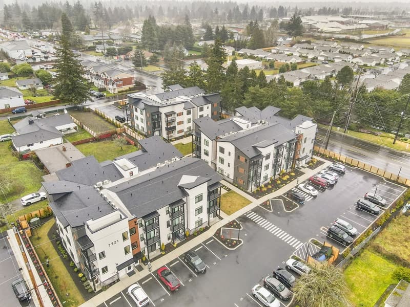 Lakewood Condo: The Meadowlark 5402 77th street west - 307