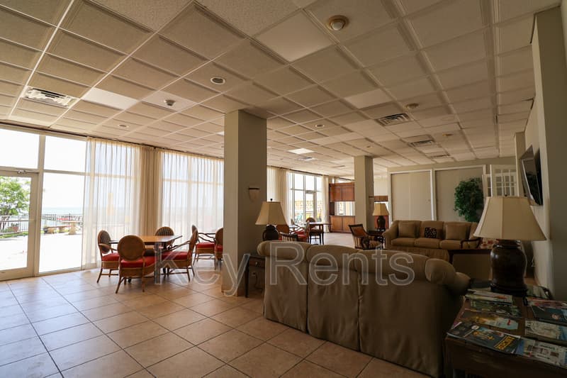 Pensacola Condo: 825 Bayshore Dr.