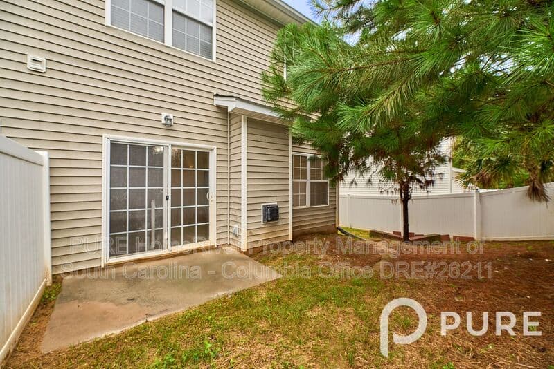 Lexington House: 316 Saluda Springs Rd