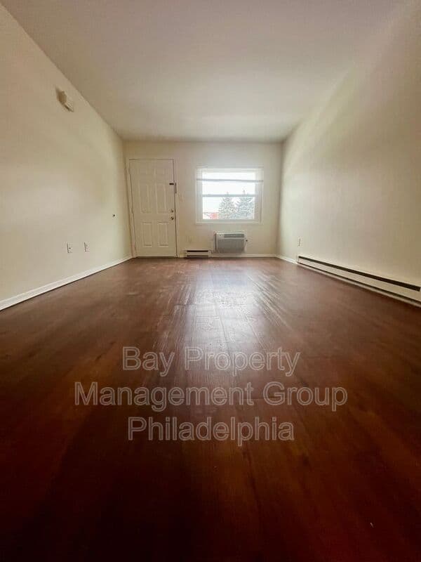 Lansdale Condo: 100 E Mount Vernon St