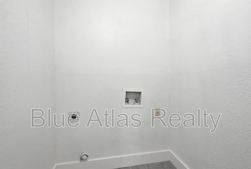 Fort Worth House: 5517 Wellesley Avenue
