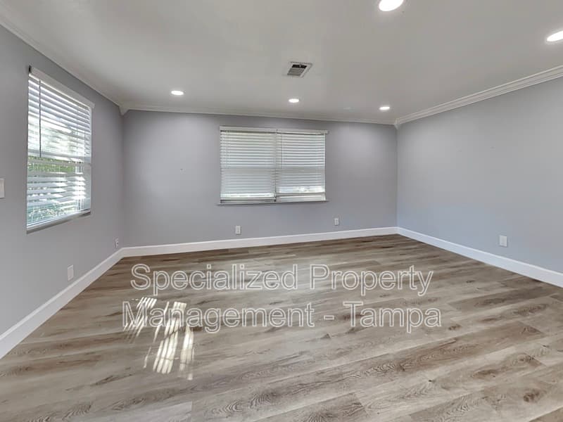 St Petersburg House: 1929 24th St S