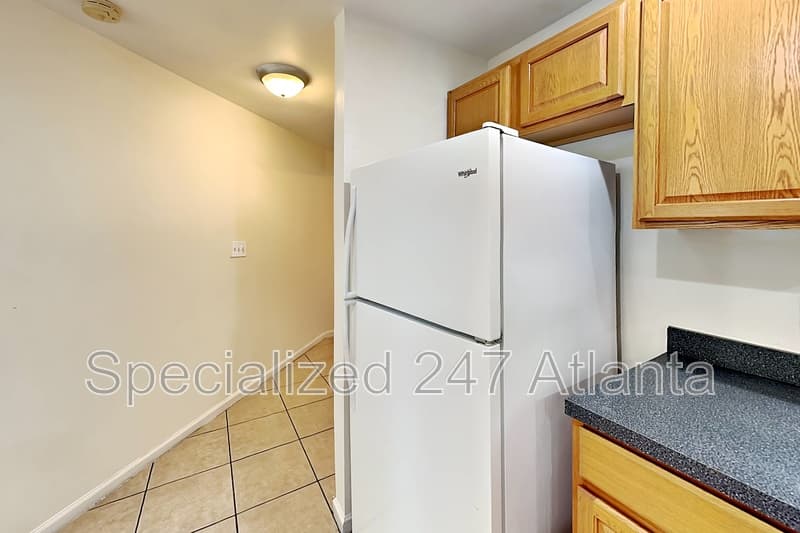 Atlanta House: 232 Chappell Rd NW