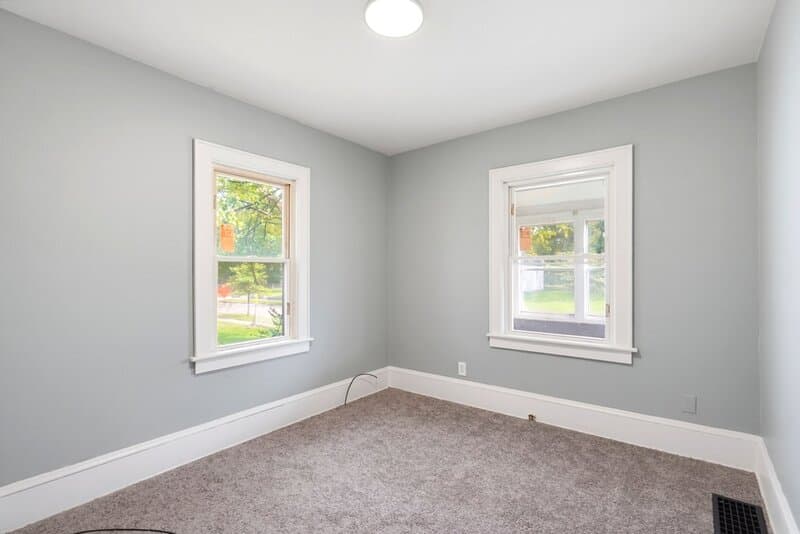 Akron House: 970 Mercer Avenue