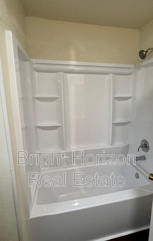 Azle Condo: 1410 Arvel Circle