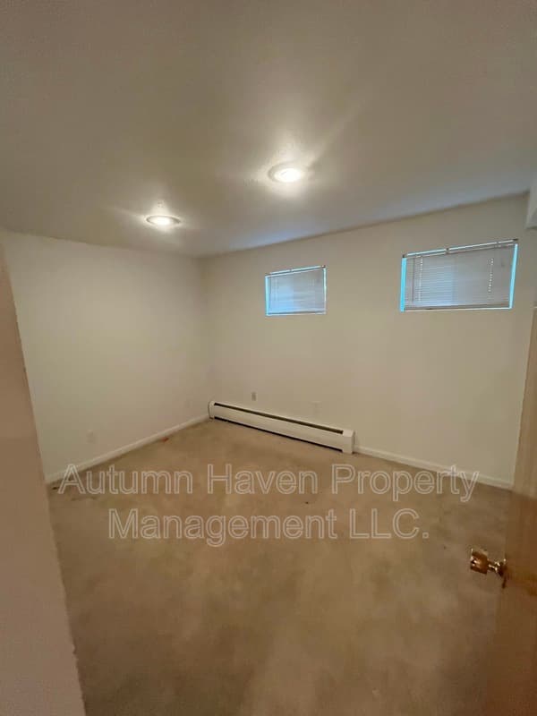 Westminster House: 9247 Holland St
