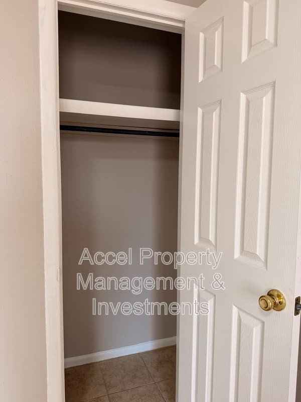 McAllen Condo: 2401 Gumwood Ave