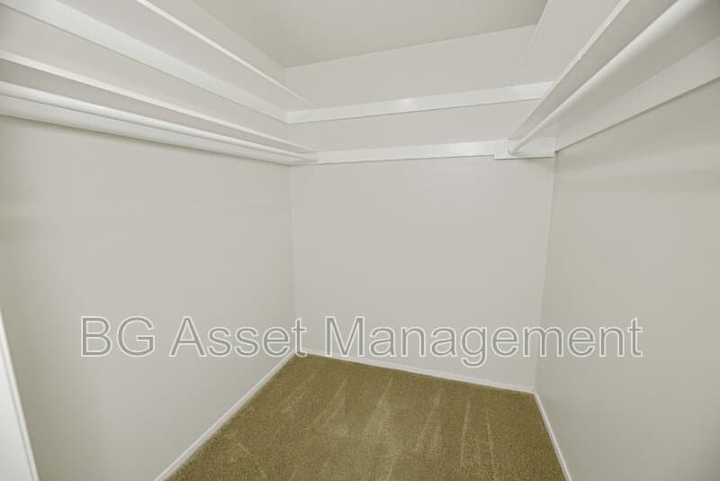Rodeo House: 810 3rd St