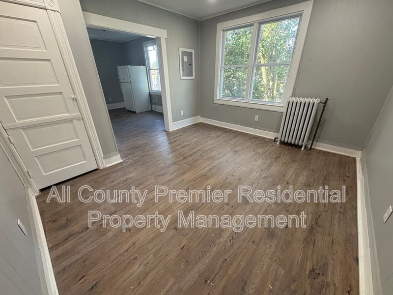 Trenton Condo: 1101 Hamilton Ave.