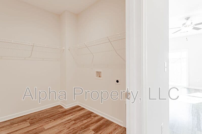 Greer House: 328 Trail Branch Ct