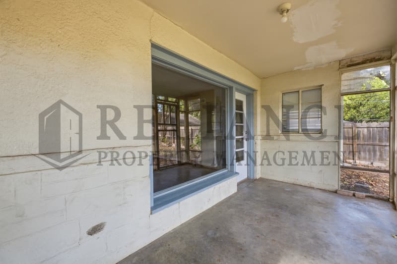 Wichita House: 1542 North Salina Avenue