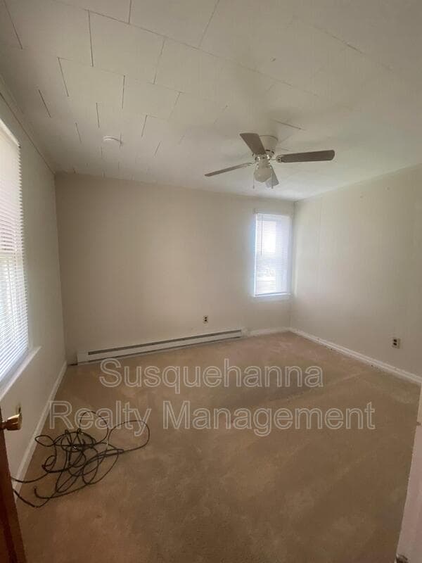 Jonestown House: 1 Old Route 22 #1