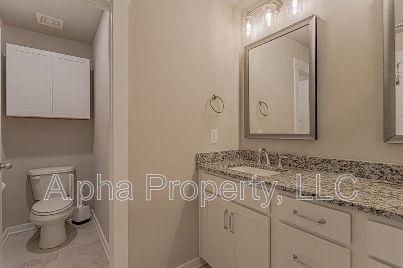 Greer Townhome: 38 Grey Oak Trl
