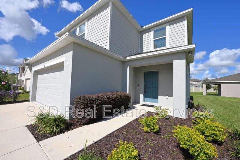 Haines City House: 152 Brinsmead Rd
