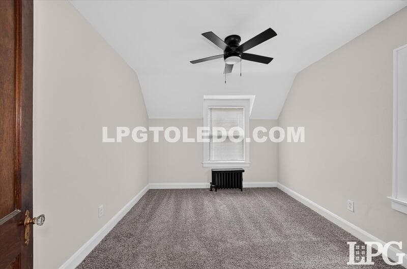 Toledo House: 1467 Craigwood Rd.