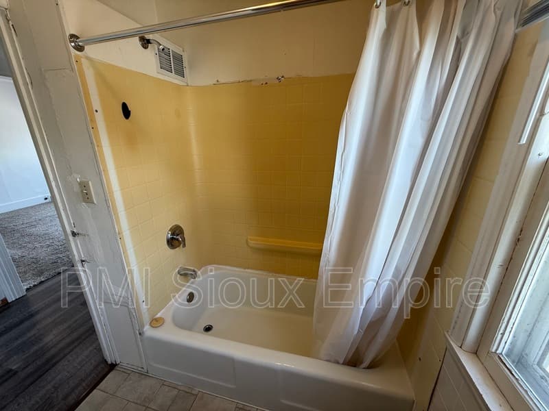 Sioux Falls Condo: 734 W 10th