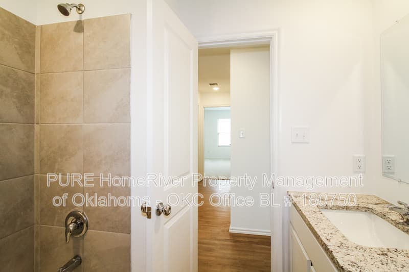 Mustang House: 3740 Palmetto Bluff Dr