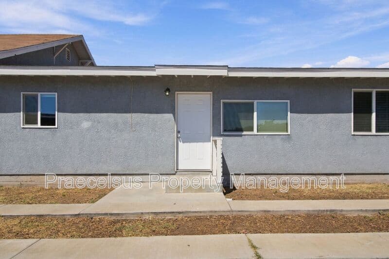 Chula Vista House: 311 Date St