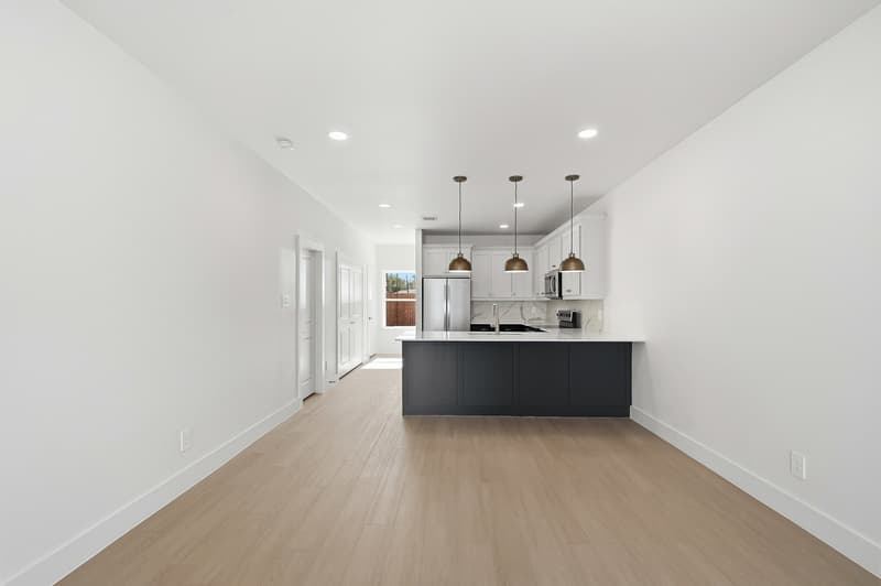 Fort Worth House: 2337 Benbrook Boulevard