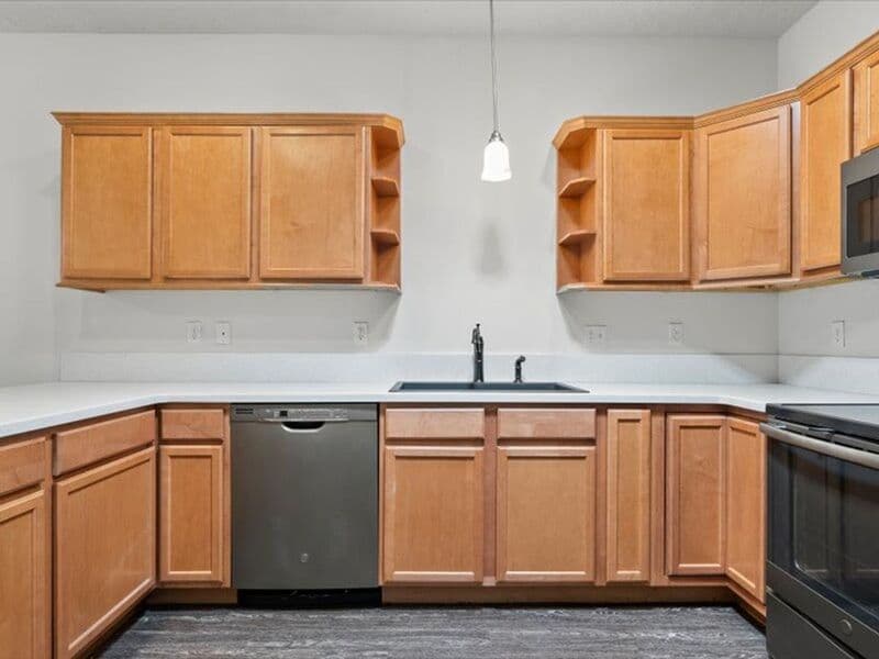 Pasco Townhome: 9604 Mia Lane