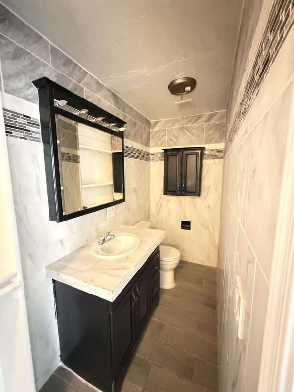 Coolidge Condo: 372 West Northern Avenue