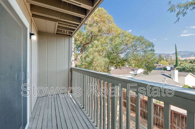 Concord Townhome: 4430 Eagle Peak Rd