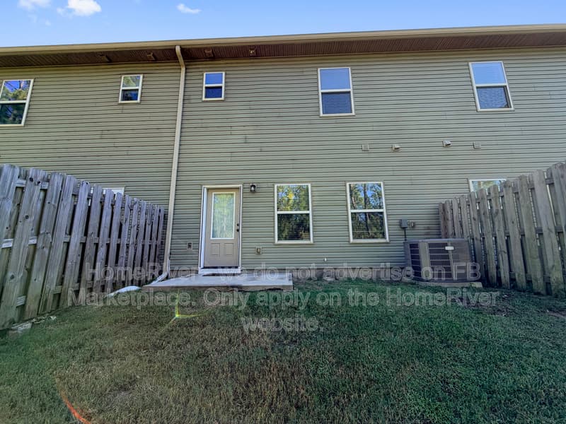 Navarre House: 1719 Sound Haven Ct