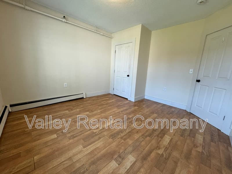 Hadley Condo: 132 Middle Street - 3