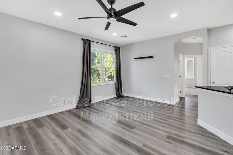 Phoenix House: 5625 S 21st Pl