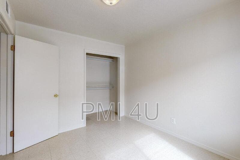 Albuquerque Condo: 227 Tennessee St NE