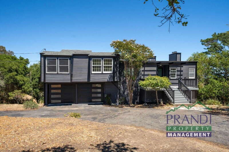 San Anselmo House: 645 Fawn Dr