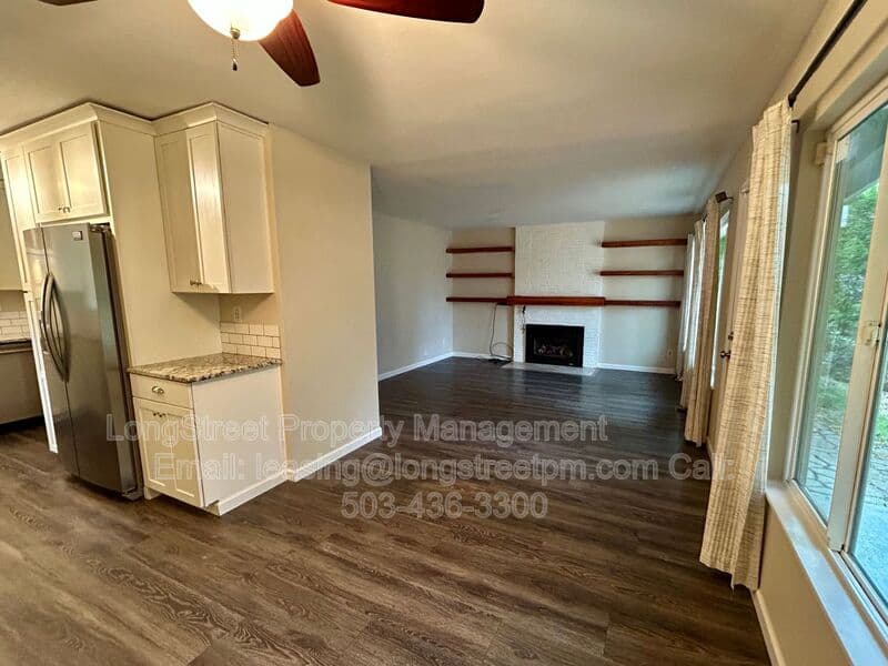 Portland House: 16764 SE Market St