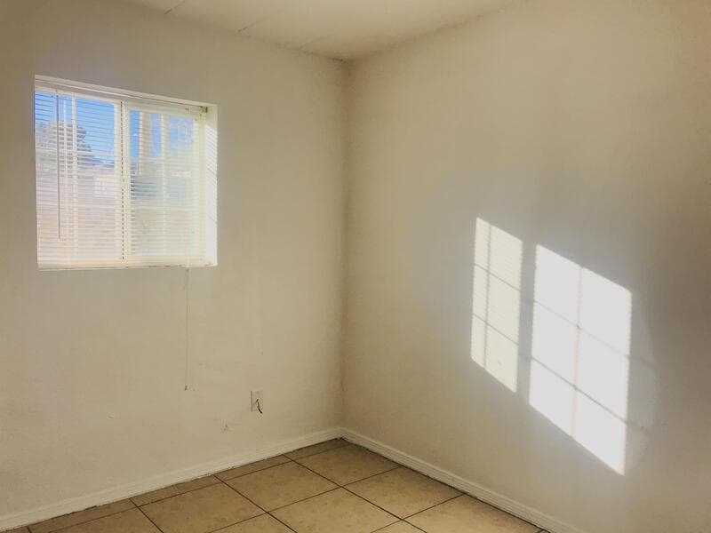 El Paso Condo: 4512 Arlen Avenue - Apt A